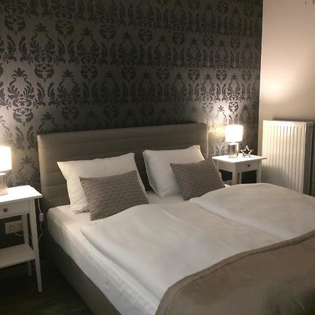 Orient Suite Sárvár Dış mekan fotoğraf