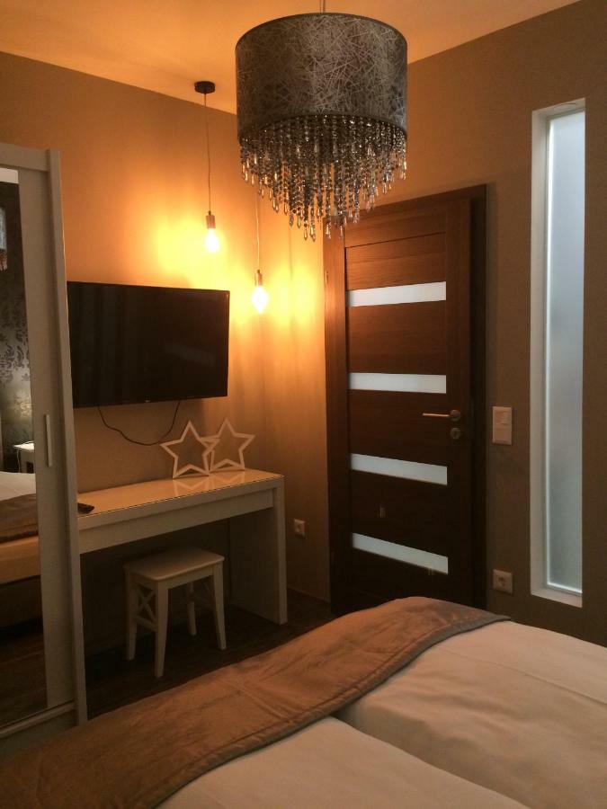 Orient Suite Sárvár Dış mekan fotoğraf